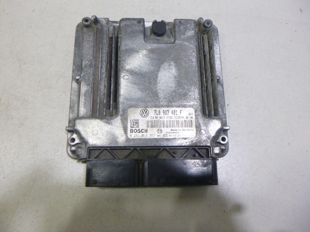 Блок управления двигателем 7L0907401F VAG