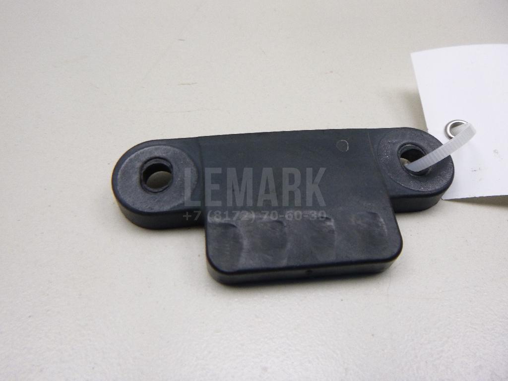 Отбойник крышки багажника 817383J000 Hyundai-Kia