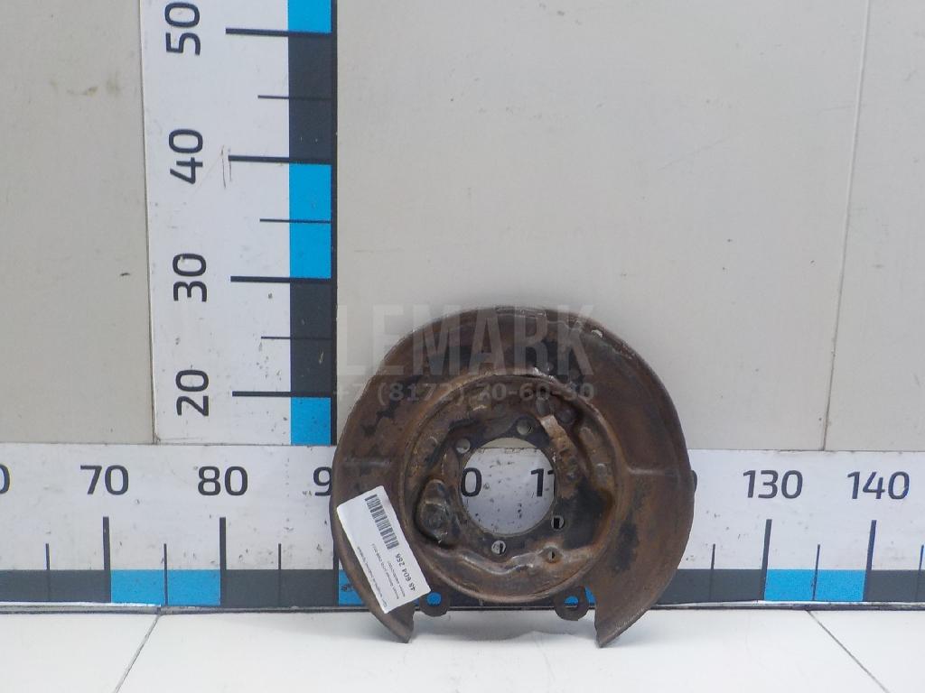 Щит опорный задний правый 44020CY001 Nissan