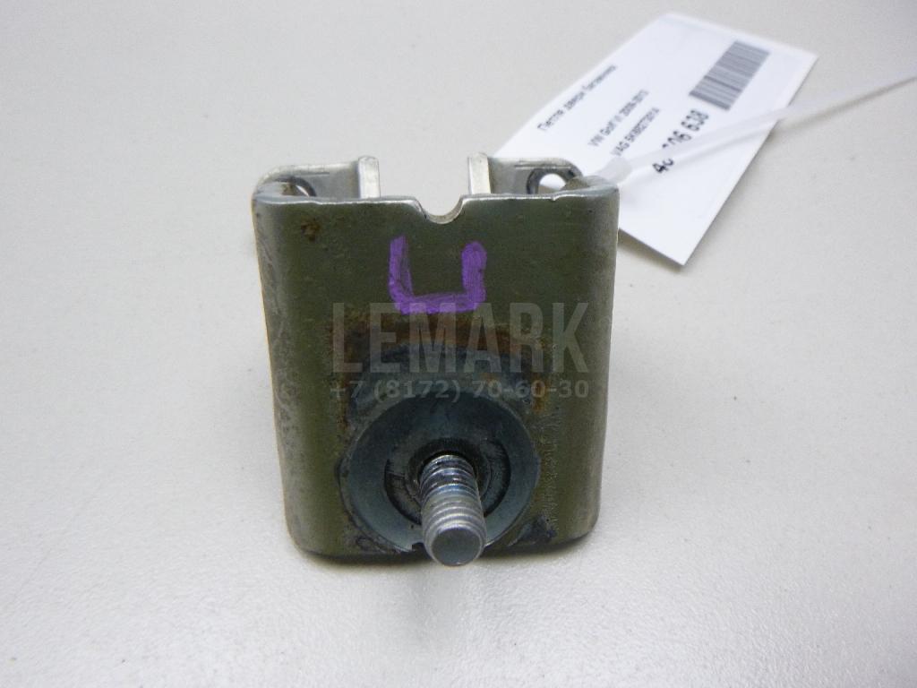 Петля двери багажника 5K6827301A VAG