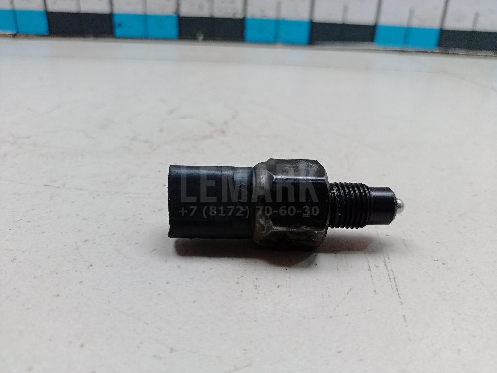 Датчик включения заднего хода 9386039003 Hyundai-Kia