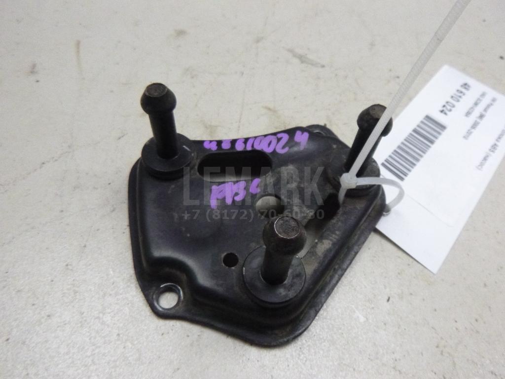 Кронштейн блока ABS (насос) 3C0614235A VAG