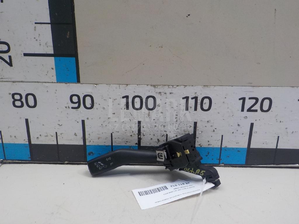 Переключатель поворотов подрулевой 1K0953513E9B9 VAG