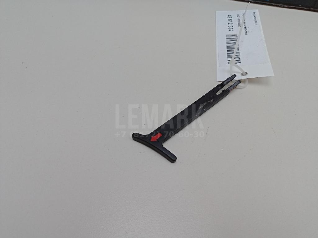 Крючок капота 1J5823593C VAG