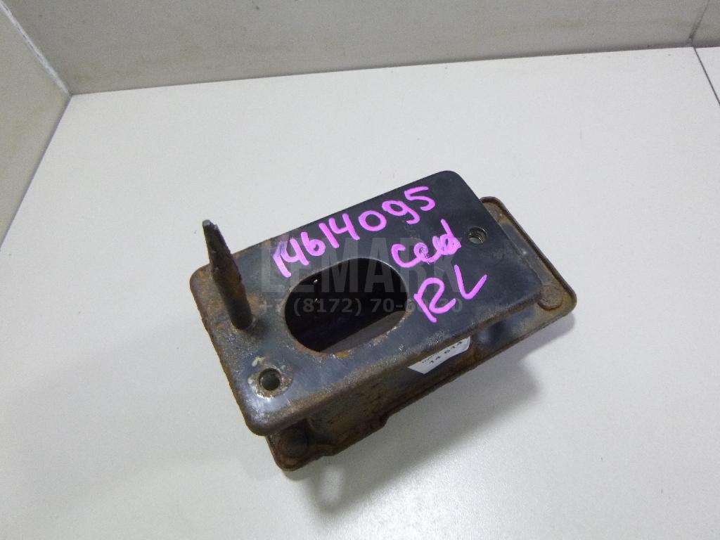 Кронштейн усилителя заднего бампера левый 866411H500 Hyundai-Kia
