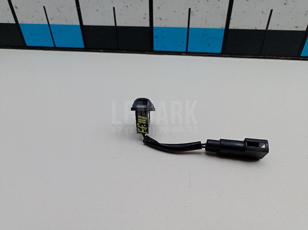 Форсунка омывателя лобового стекла 1708797 Ford