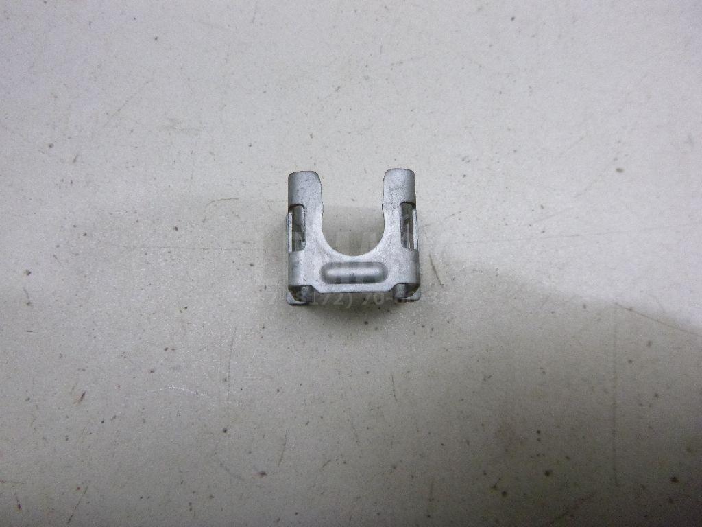 Крепеж форсунки 1429835 Ford