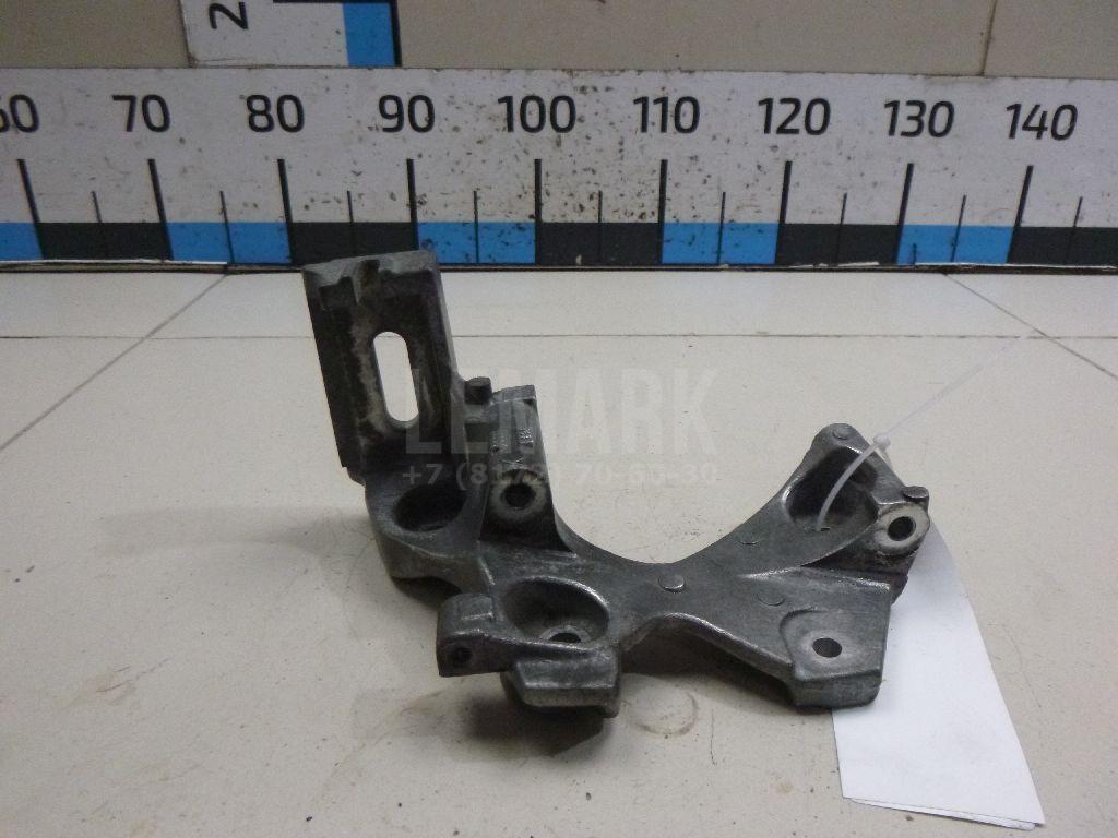 Кронштейн генератора 11710ED50C Nissan