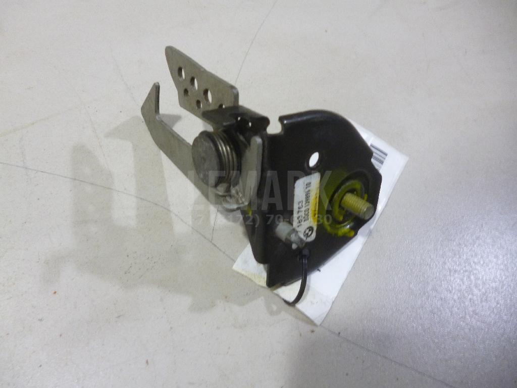 Крючок капота для  BMW X5 F15/F85 2013-2018
