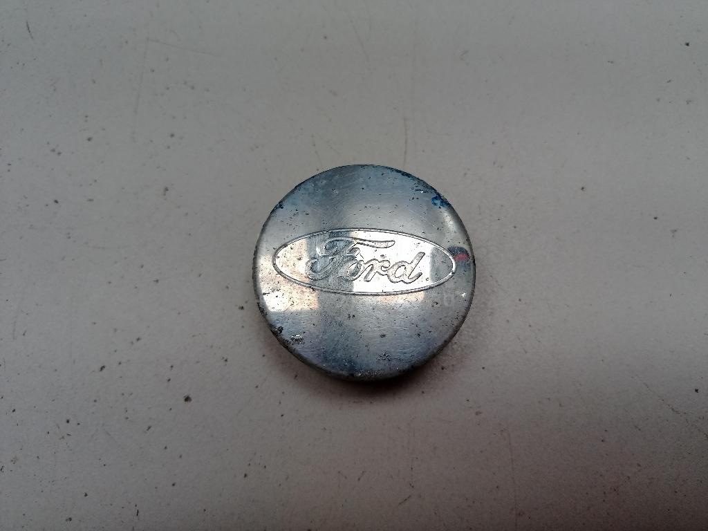 Колпак декор. легкосплавного диска 1368744 Ford