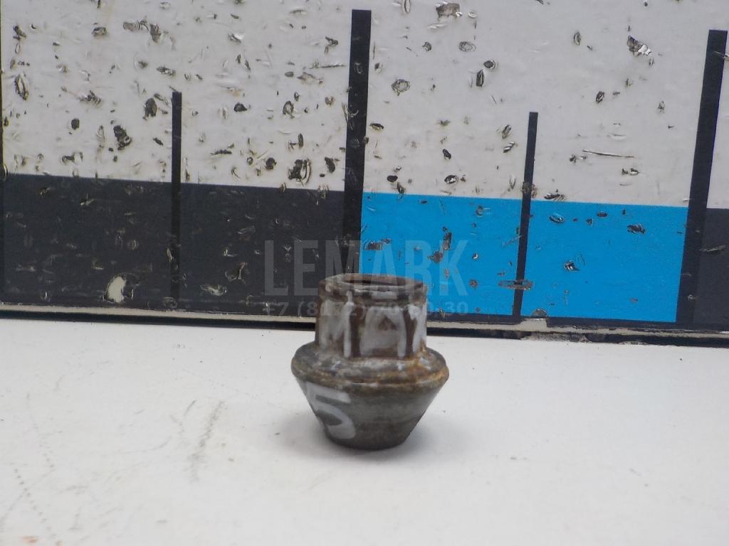 Гайка колеса 1366432 Ford