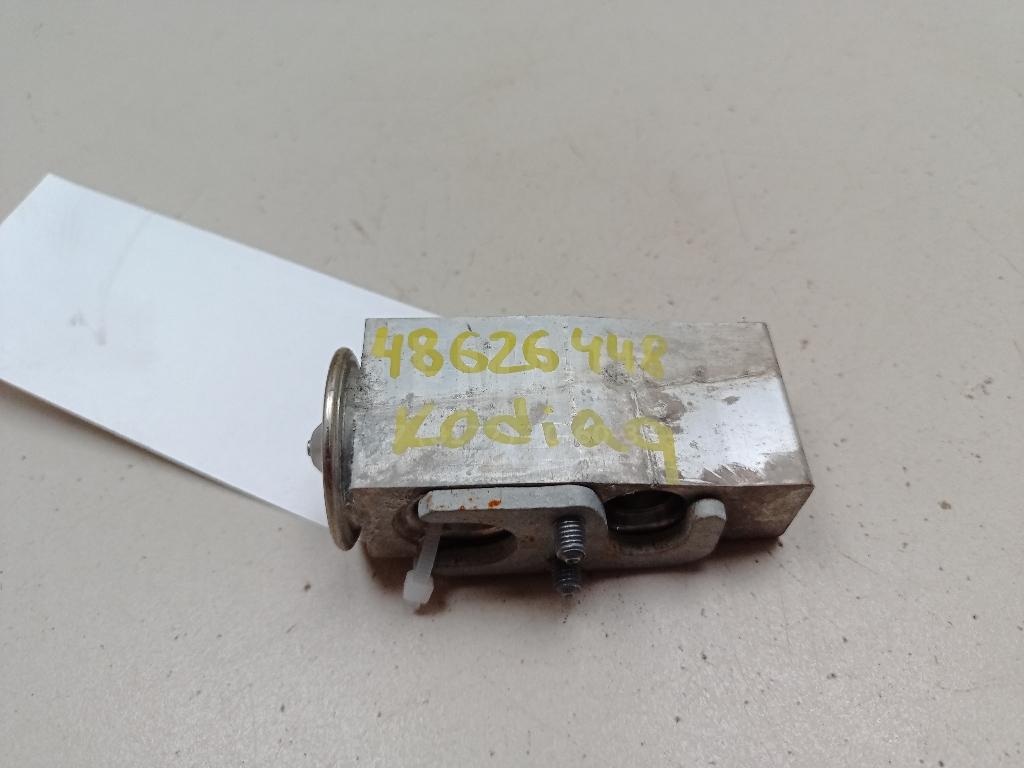 Клапан кондиционера 5Q0816679B VAG