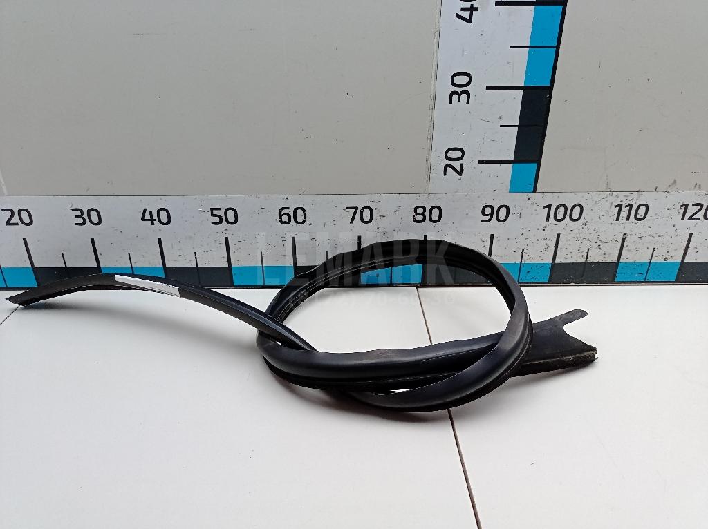 Молдинг крыши левый 1J5853705HB41 VAG