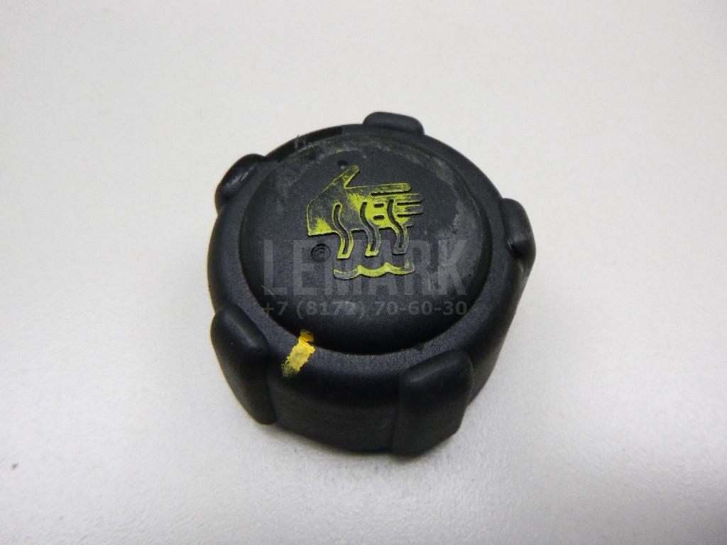 Крышка расширительного бачка 8200048024 Renault