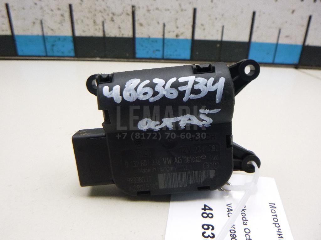 Моторчик заслонки отопителя 1K0907511C VAG