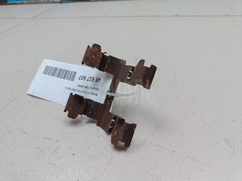 Пластины колодок D1080JE00A Nissan