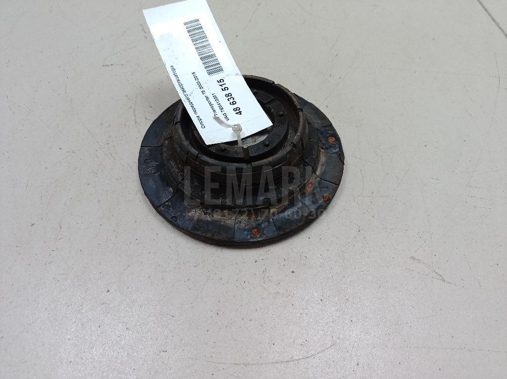 Опора переднего амортизатора 7E0412331 VAG