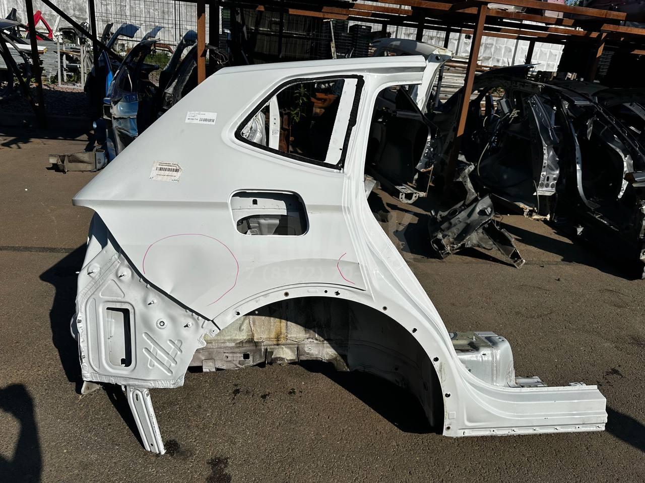 Крыло заднее правое 5NL809844 VAG