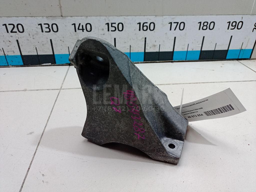 Кронштейн двигателя правый 7L6199308B VAG