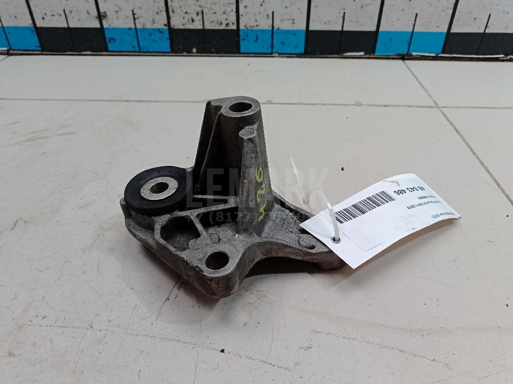 Кронштейн КПП 1306901 Ford
