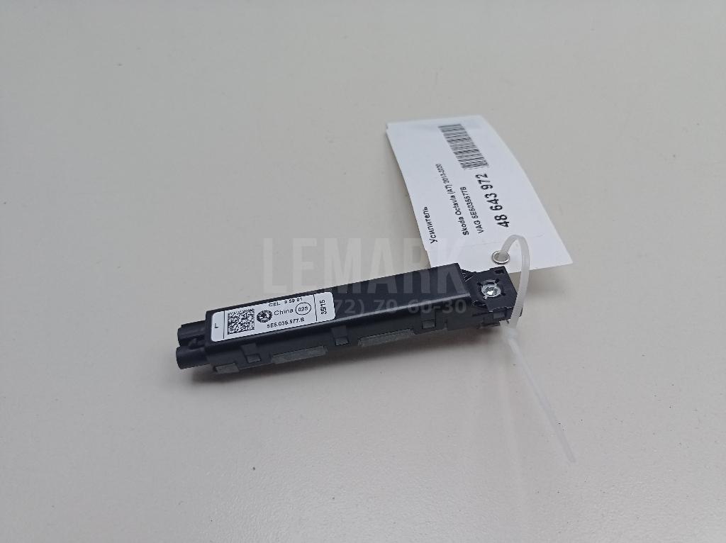 Усилитель 5E5035577B VAG