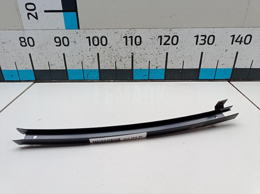Направляющая стекла двери 3AE839408D03C VAG