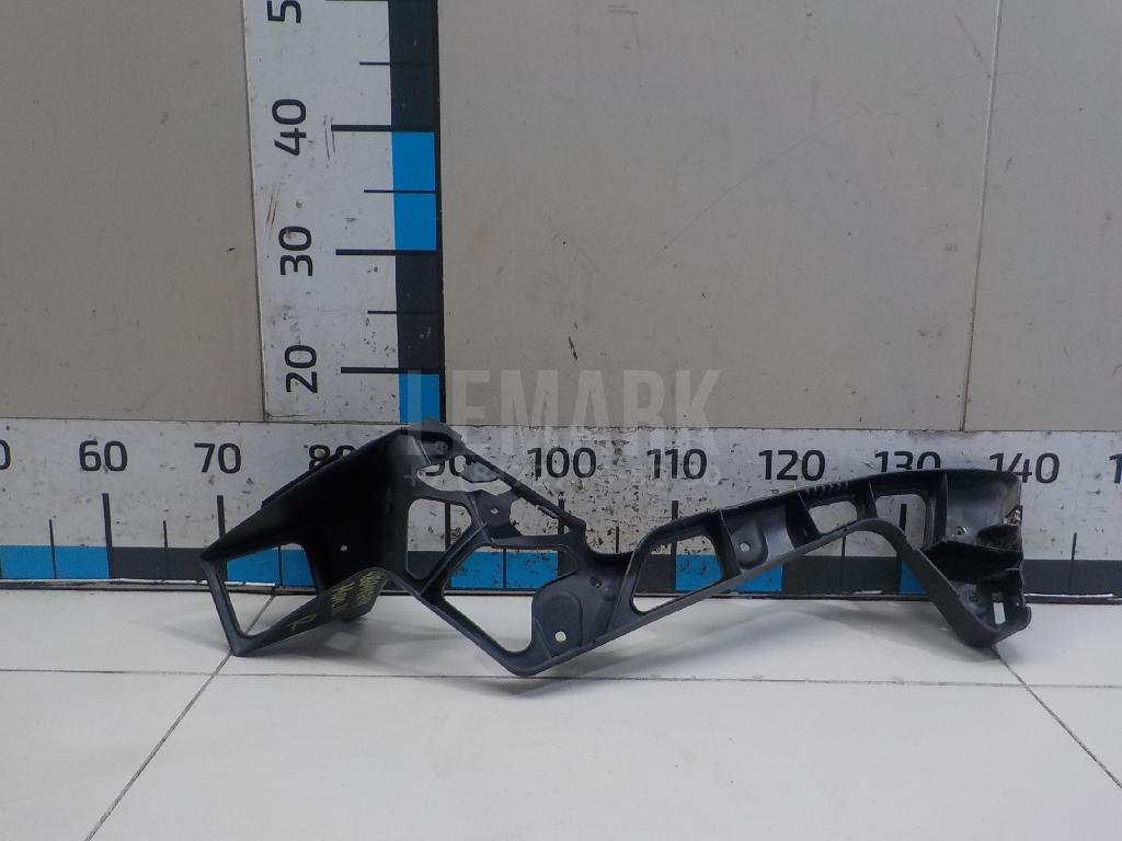 Направляющая заднего бампера правая 7S71N17E850AS Ford