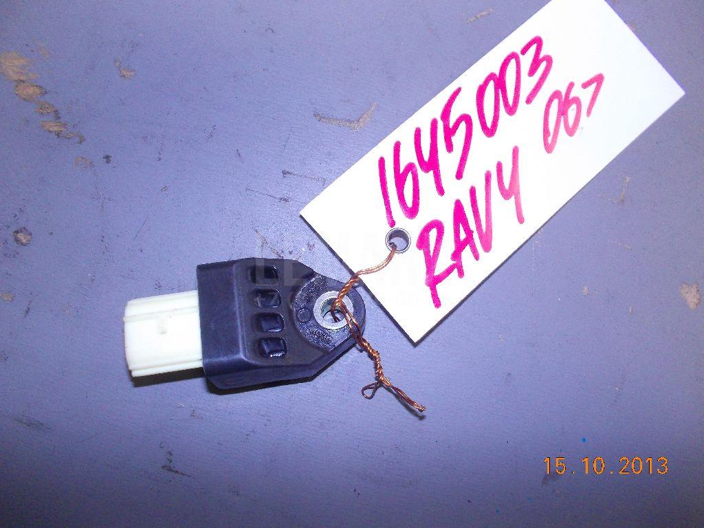 Датчик AIR BAG 8983133020 Toyota