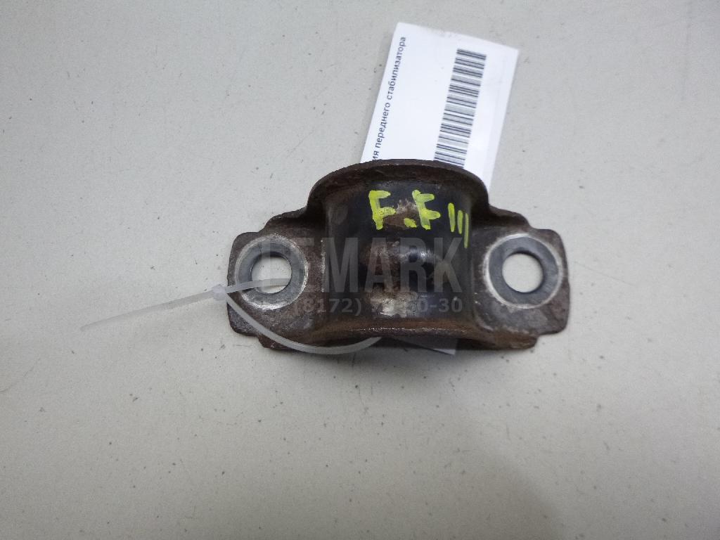 Кронштейн крепления переднего стабилизатора 1683459 Ford