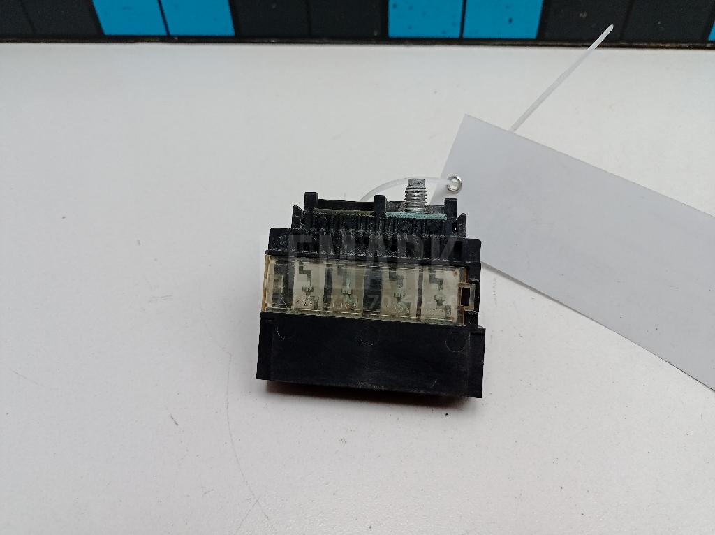 Блок предохранителей 243807994A Nissan