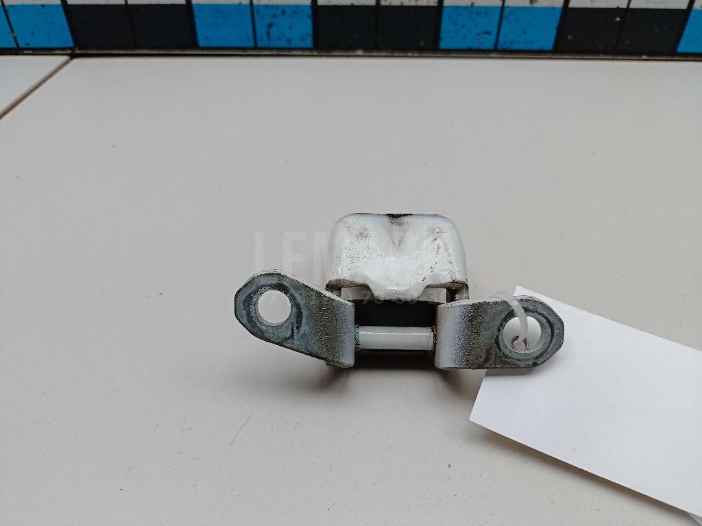 Петля двери 824212F030 Nissan