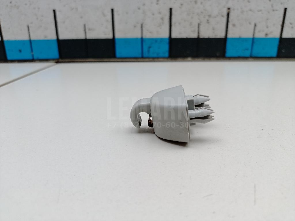 Кронштейн солнцезащитного козырька 4G0857562Y20 VAG