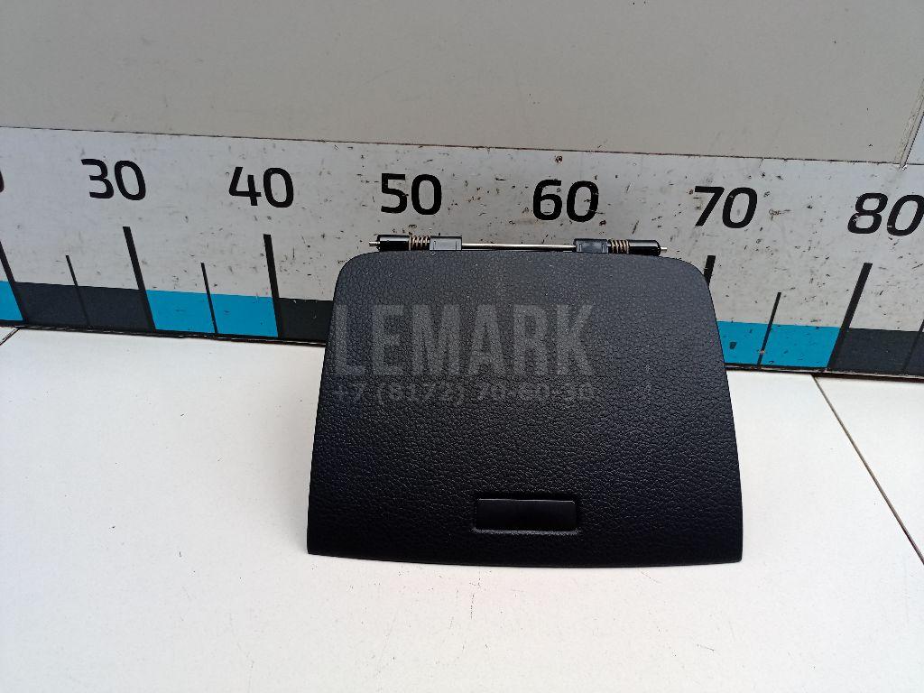 Бардачок 7P6857922G81U VAG