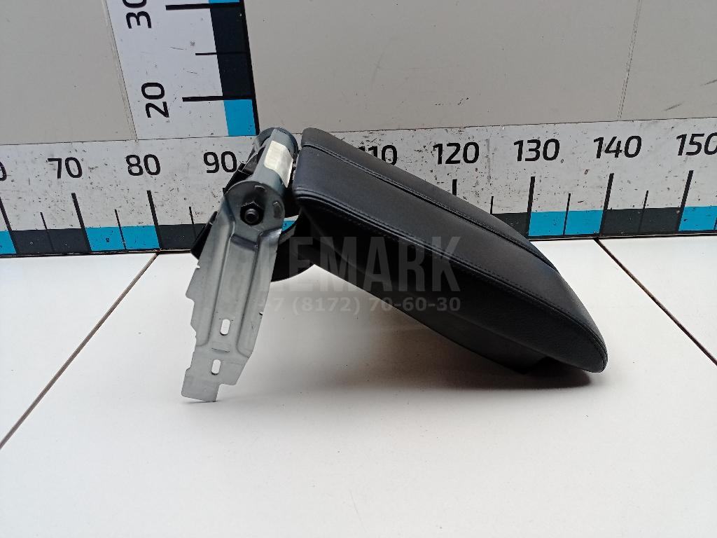 Подлокотник 7P6864207BK84 VAG