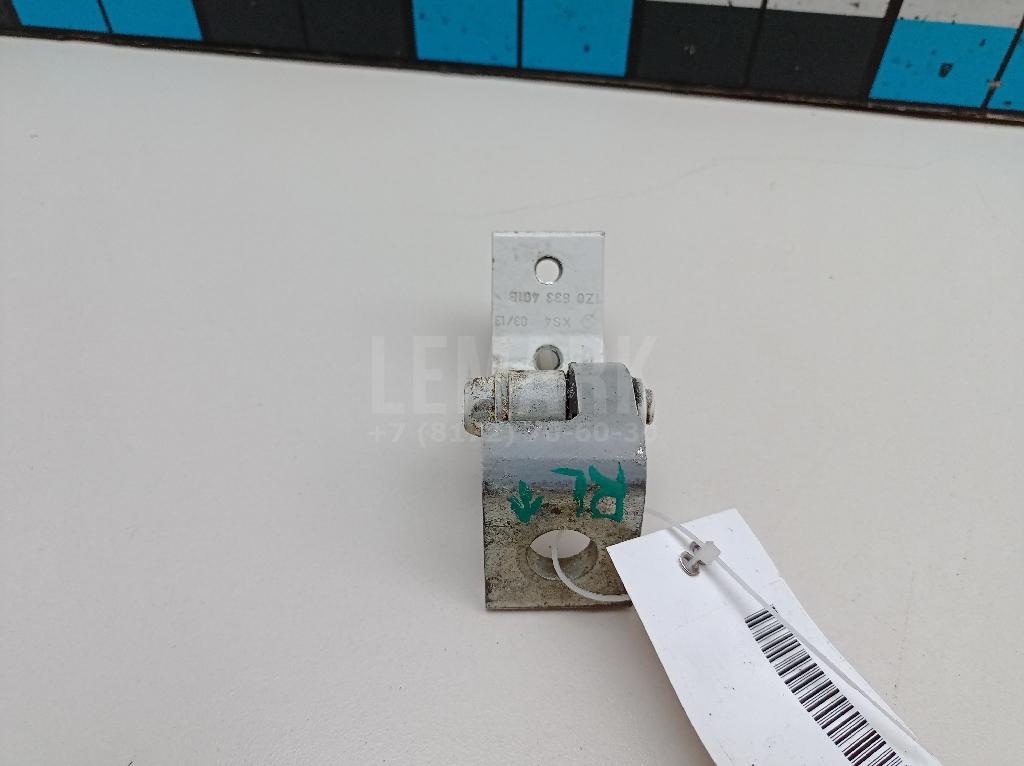 Петля двери задней левой верхняя 1Z0833401B VAG