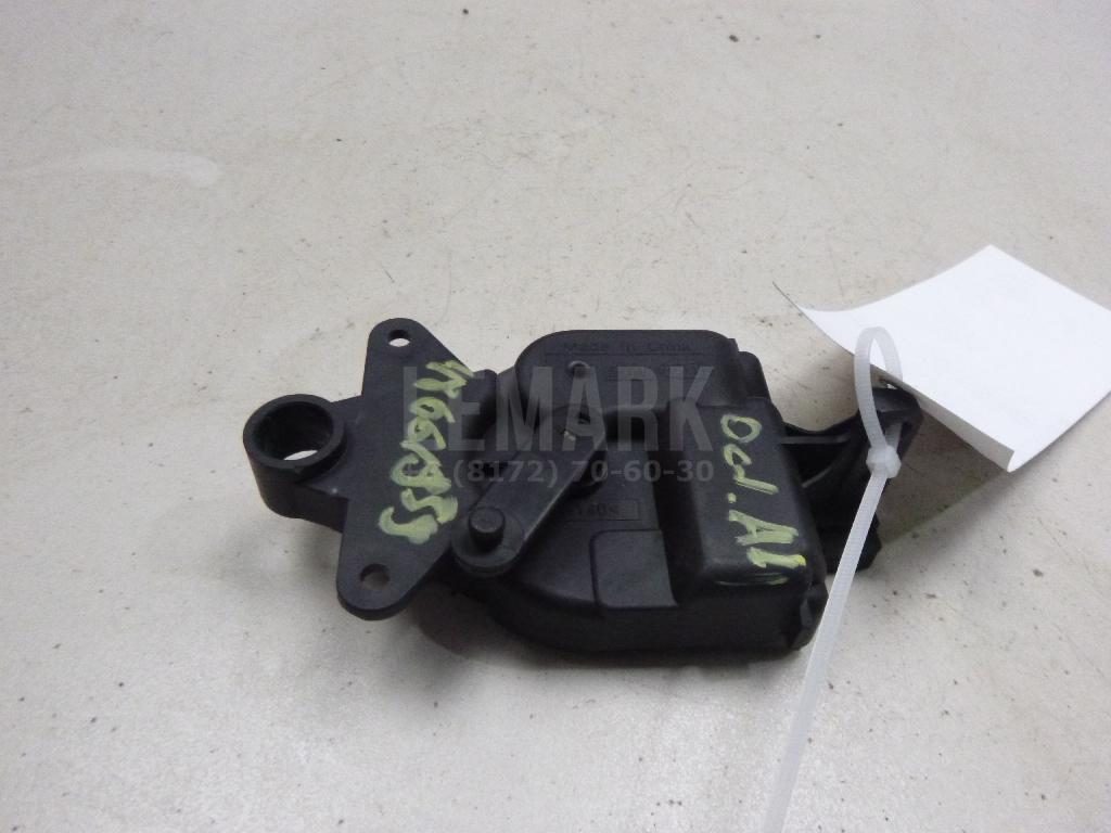 Моторчик заслонки отопителя 1J0907511 VAG