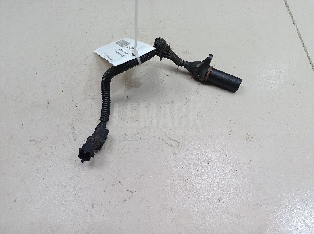 Датчик положения коленвала 391802B000 Hyundai-Kia