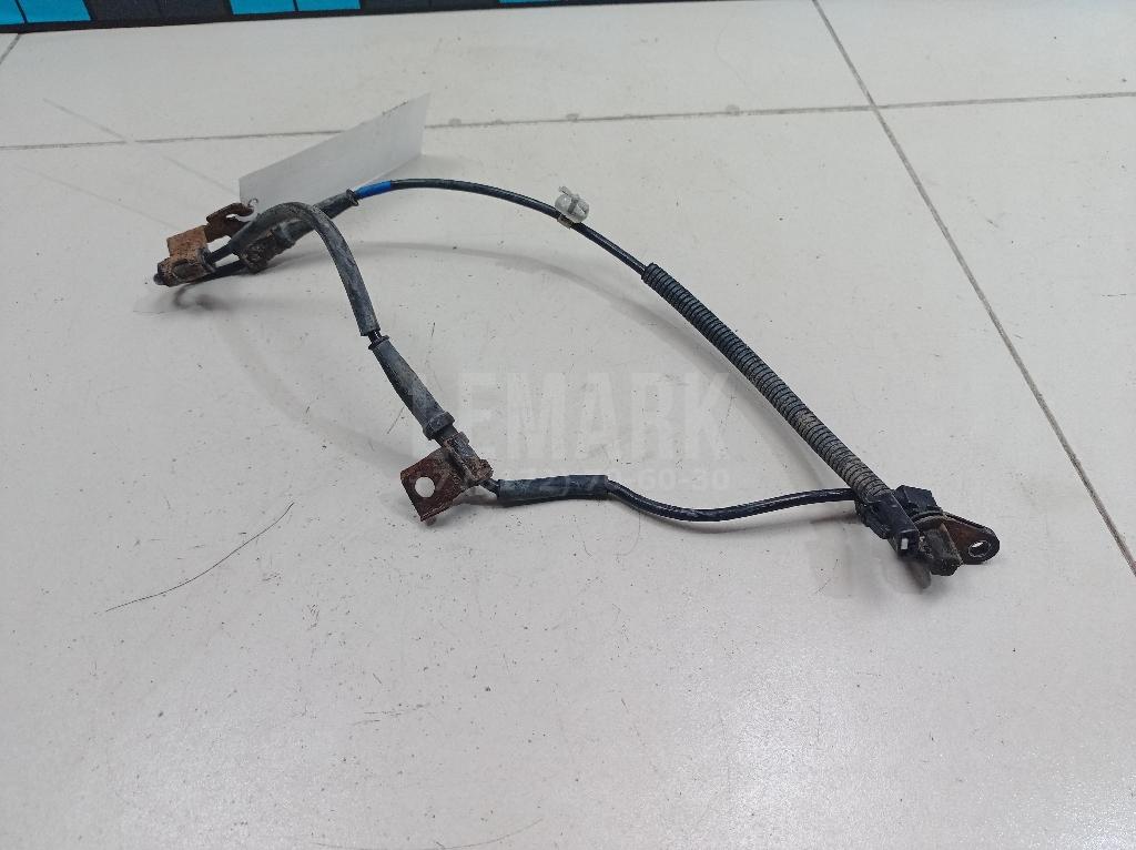 Датчик ABS передний правый 598302H300 Hyundai-Kia