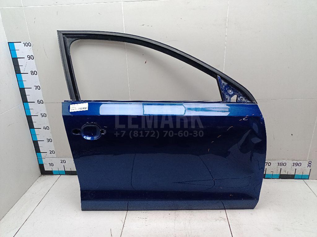 Дверь передняя правая 5C6831056E VAG