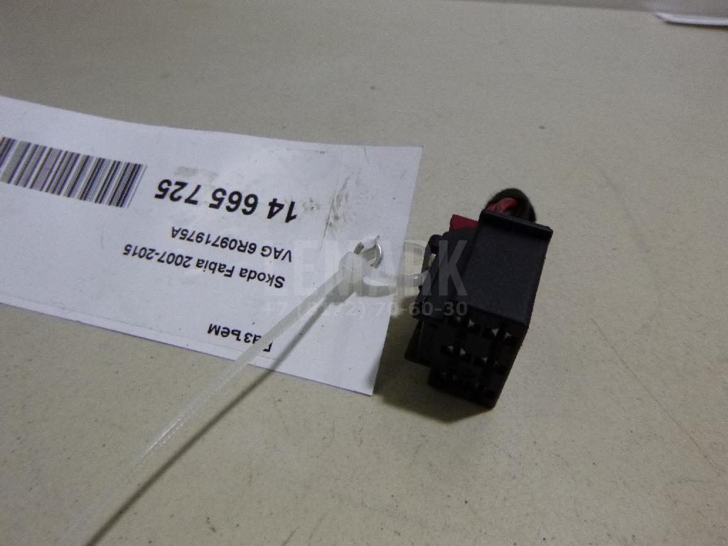 Разъем 6R0971975A VAG