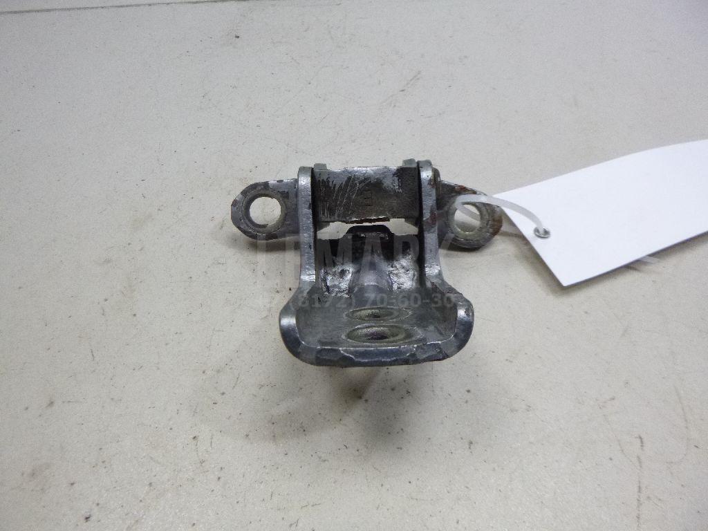 Петля двери 824212F030 Nissan