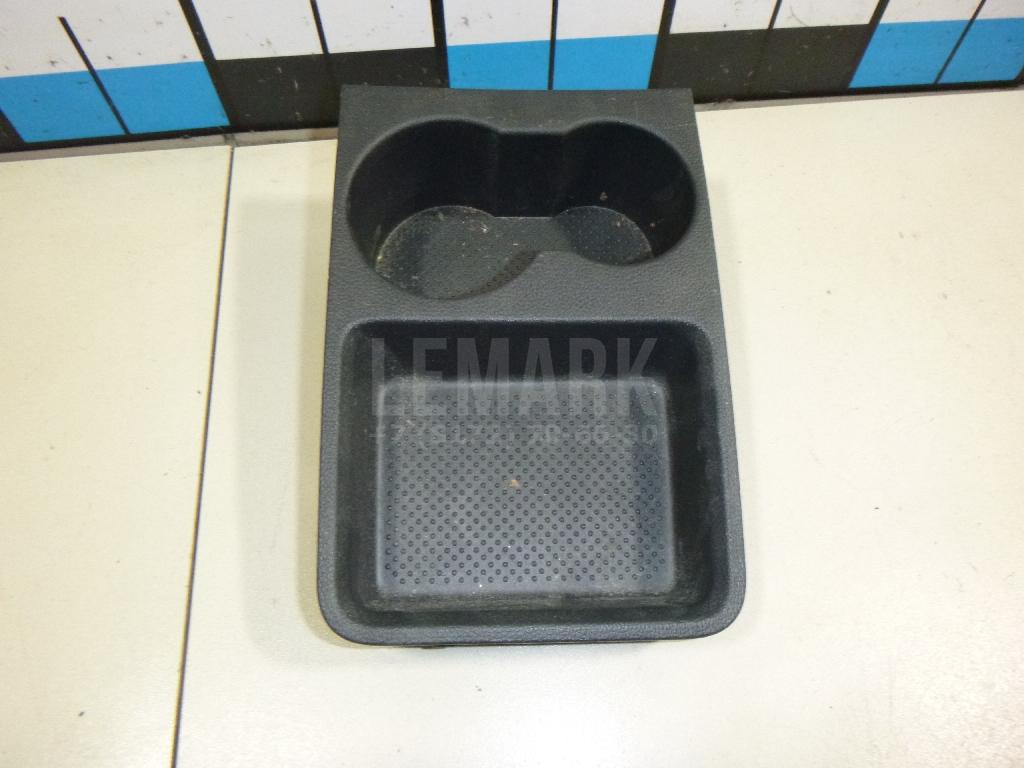 Подстаканник 5JA8625319B9 VAG