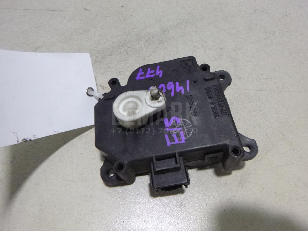 Моторчик заслонки отопителя 8710642130 Toyota