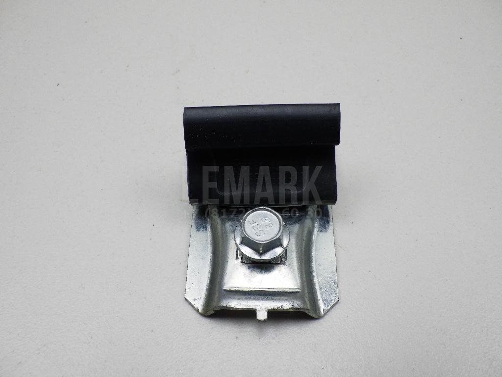 Крепеж 1252621 Ford