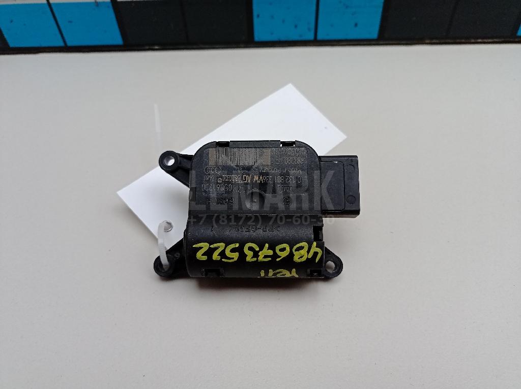 Моторчик заслонки отопителя 1K0907511C VAG