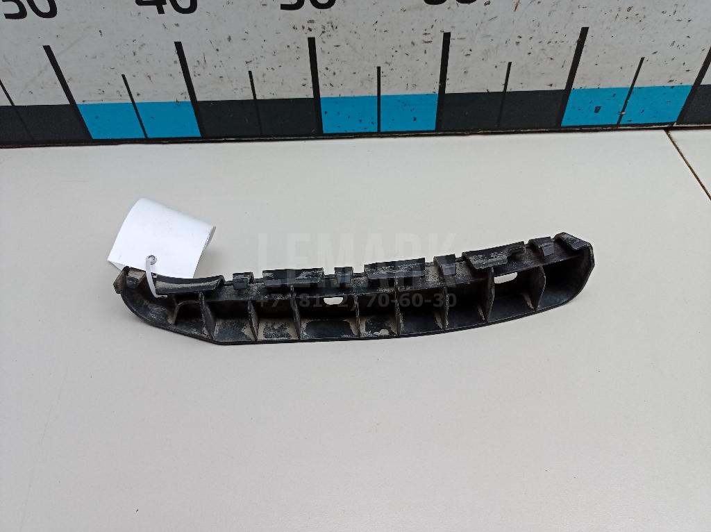 Направляющая заднего бампера левая 5L6807393 VAG