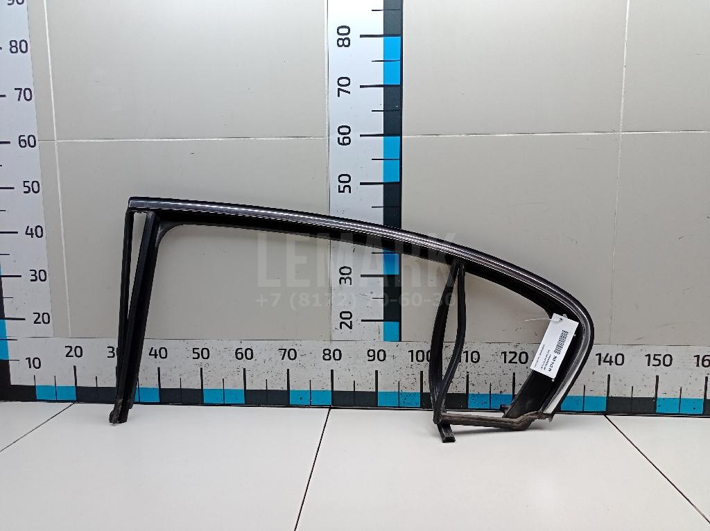 Уплотнитель стекла двери 3AE839431D5AP VAG
