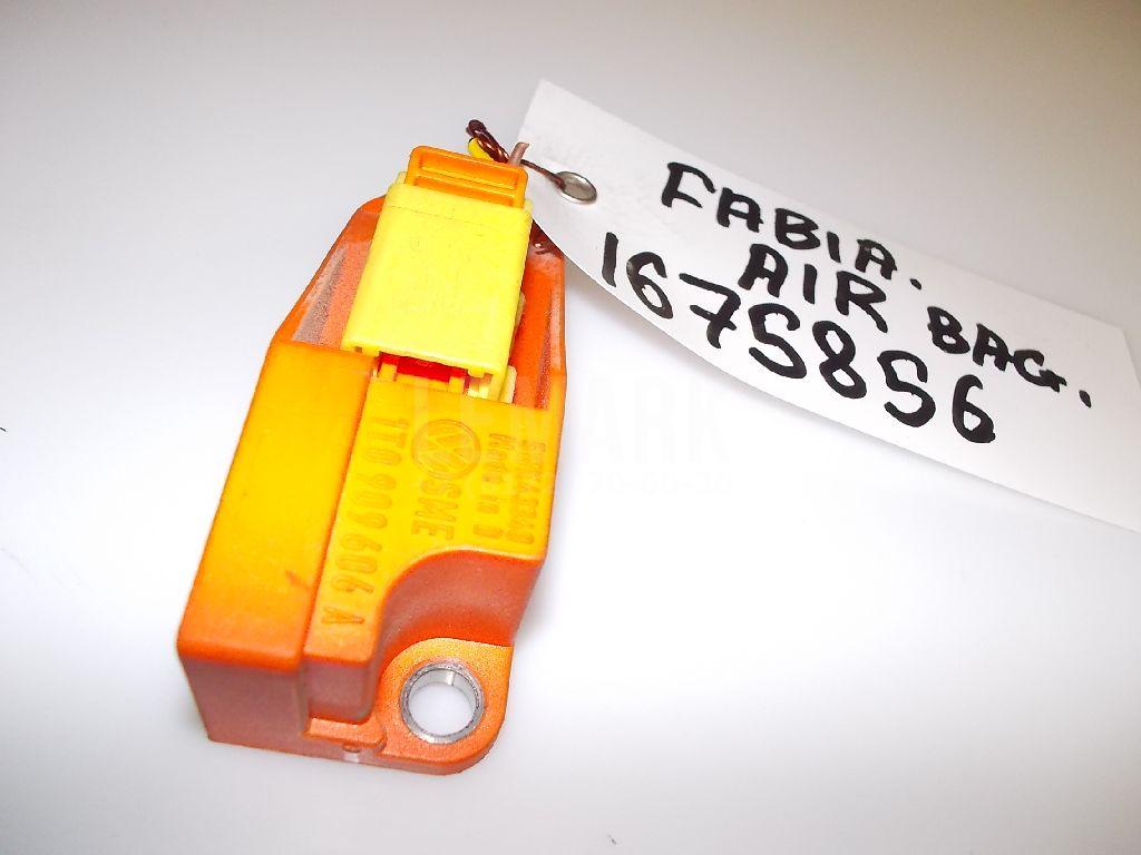 Датчик AIR BAG 1T0909606A VAG