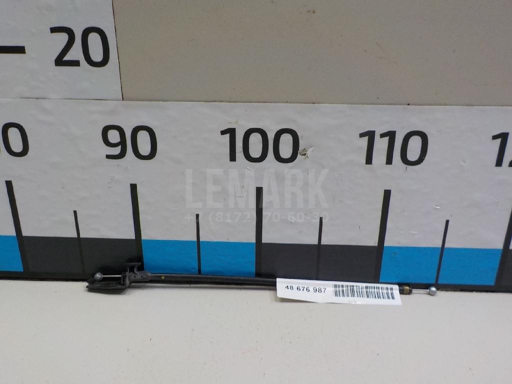 Трос открывания капота 5L0823531 VAG