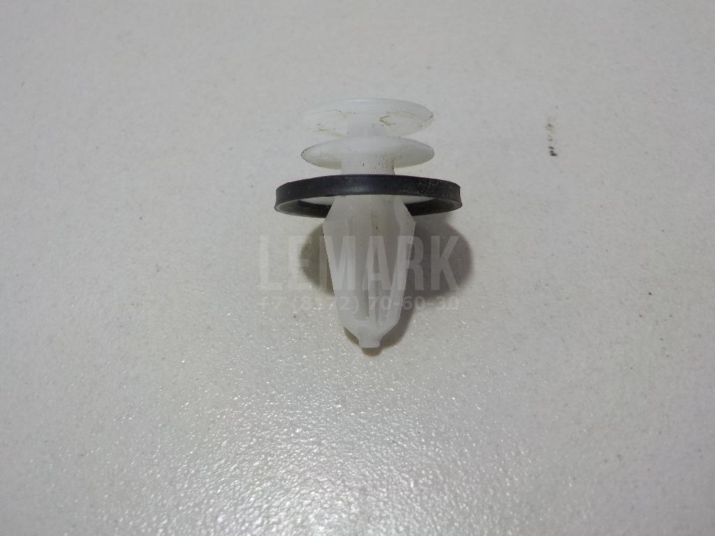 Крепеж (клоп) 4831516 Ford